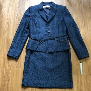 Navy blue two piece skirt suit Tahari S Levine
